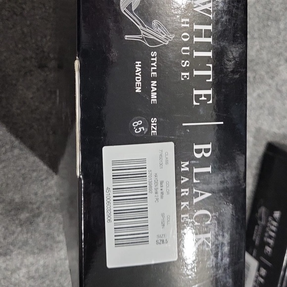 White House Black market ankle strap heels - Picture 6 of 6